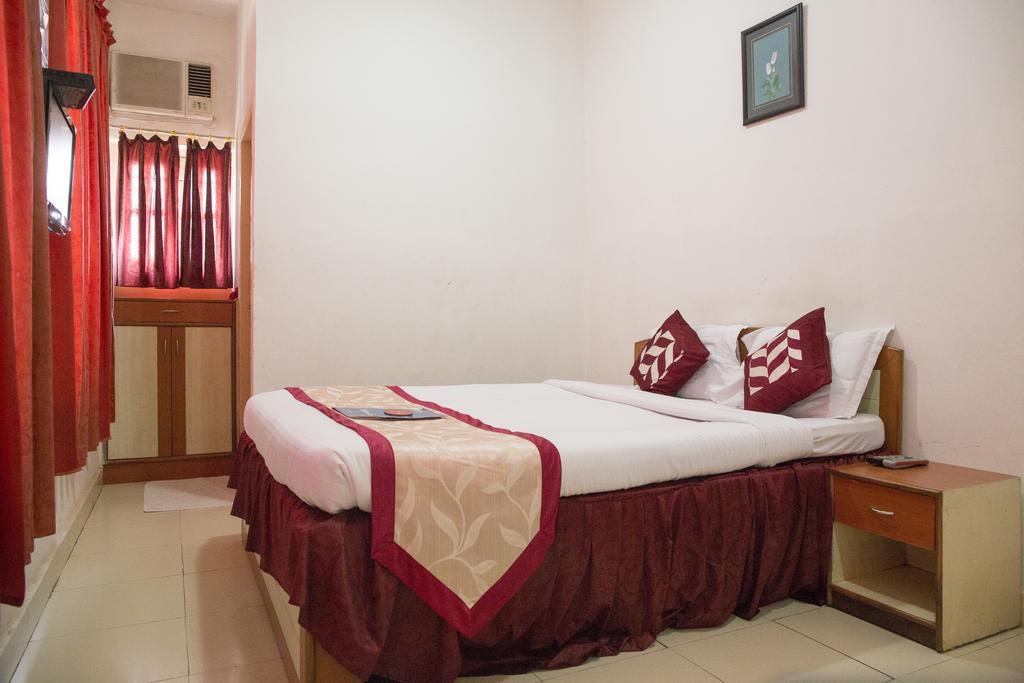 Oyo 1359 Hotel Best Inn Bhubaneswar Exterior foto